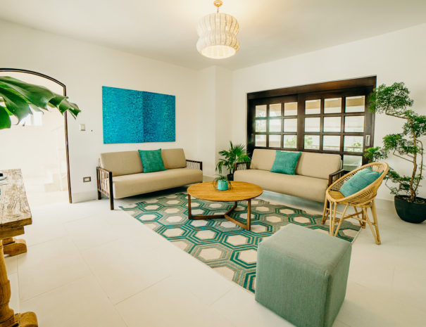 unit4 living room